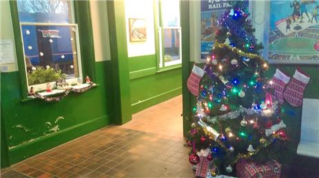 - Christmas at Alton Station